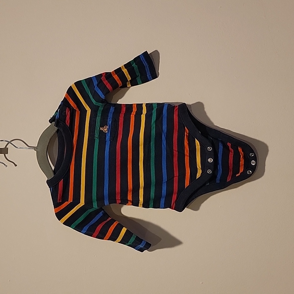 The Gap Rainbow stripe bear long sleeve shirt size 3- 6 months baby